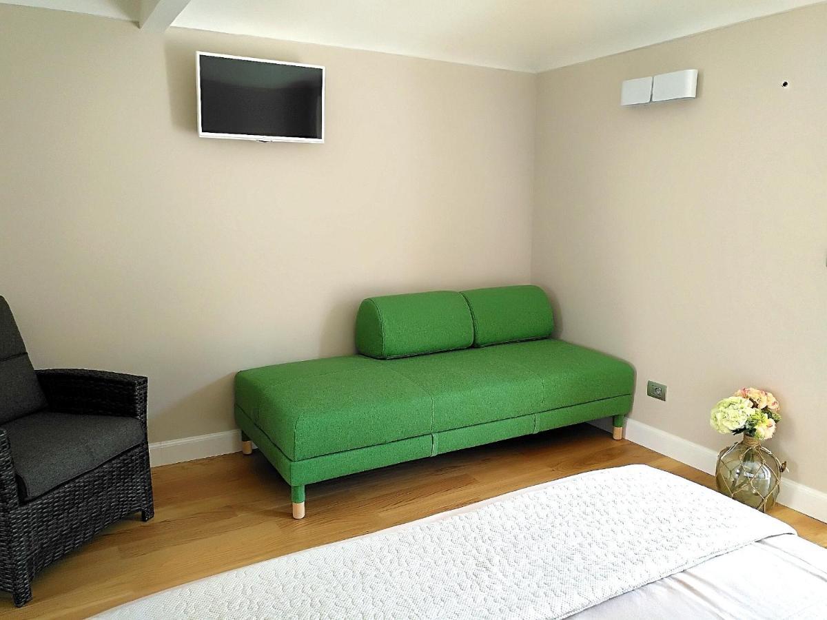 בורגו סן דלמצו B&B "Madama Granet" מראה חיצוני תמונה