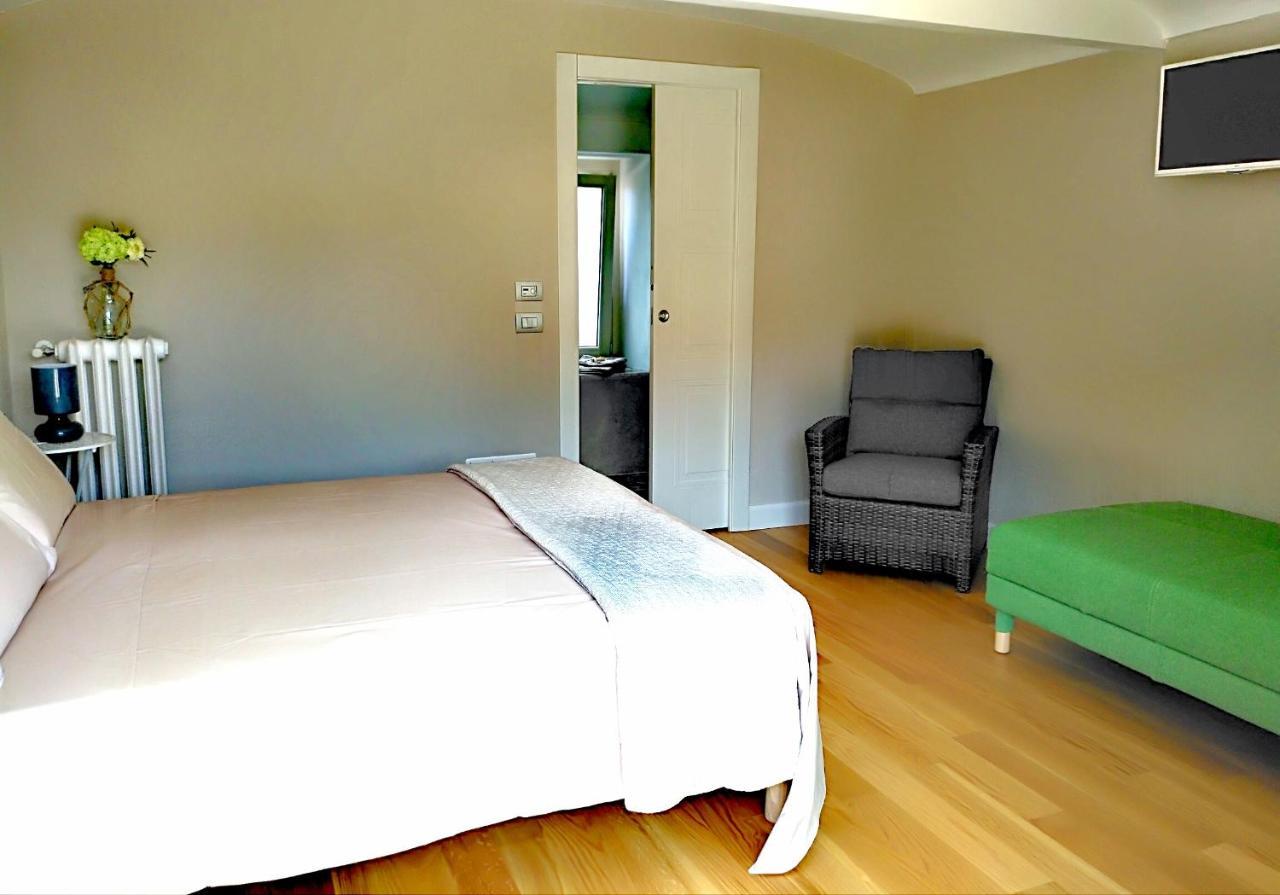 בורגו סן דלמצו B&B "Madama Granet" מראה חיצוני תמונה