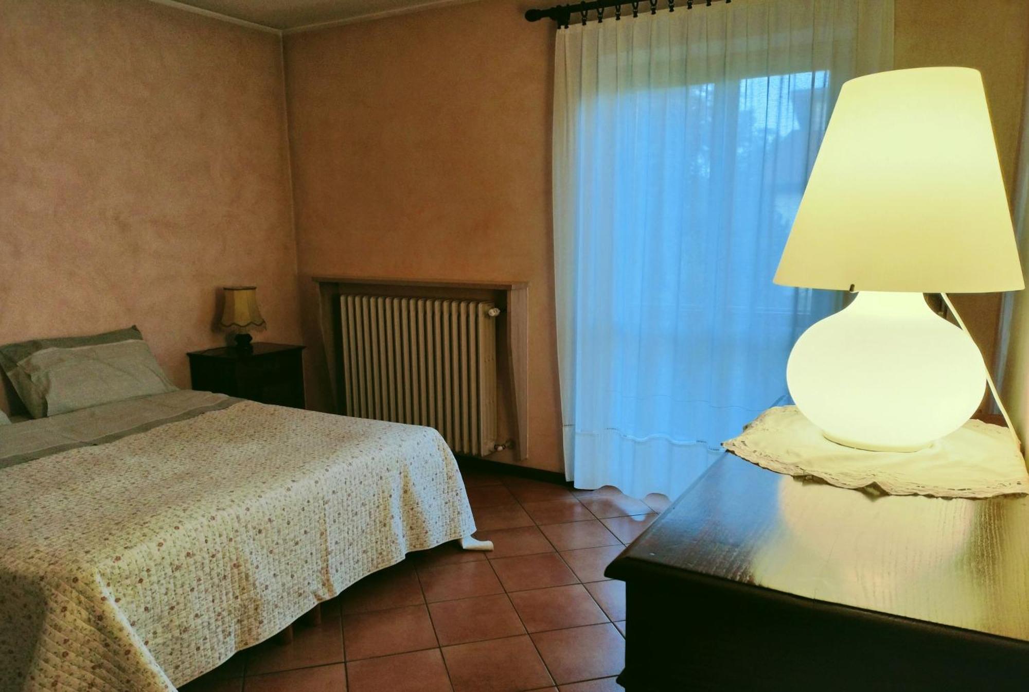 בורגו סן דלמצו B&B "Madama Granet" מראה חיצוני תמונה