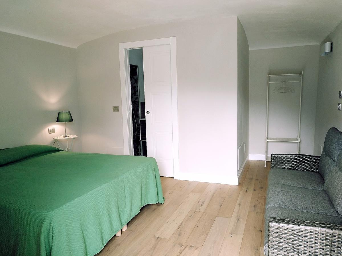 בורגו סן דלמצו B&B "Madama Granet" מראה חיצוני תמונה