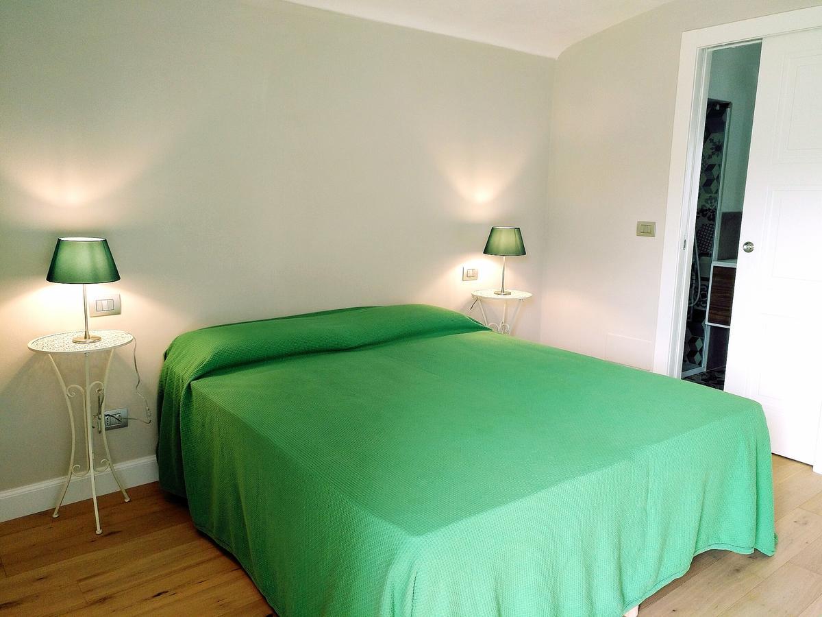 בורגו סן דלמצו B&B "Madama Granet" מראה חיצוני תמונה